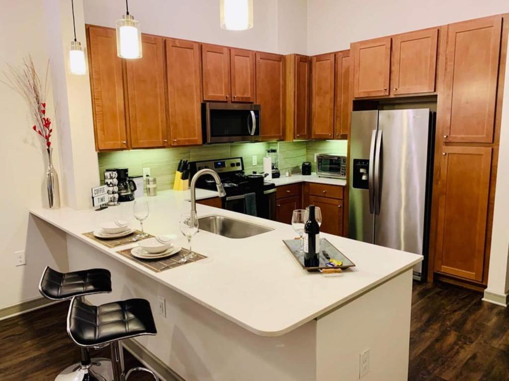 Downtown Apt Free Parking - Pool - Gym - Fully Kitchen Houston Exterior photo